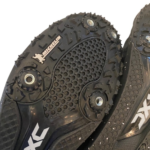 Nwot Under Armor Charged Bandit XC Spikeless Track Racing Shoe Black size 8 1/2 - Picture 8 of 12